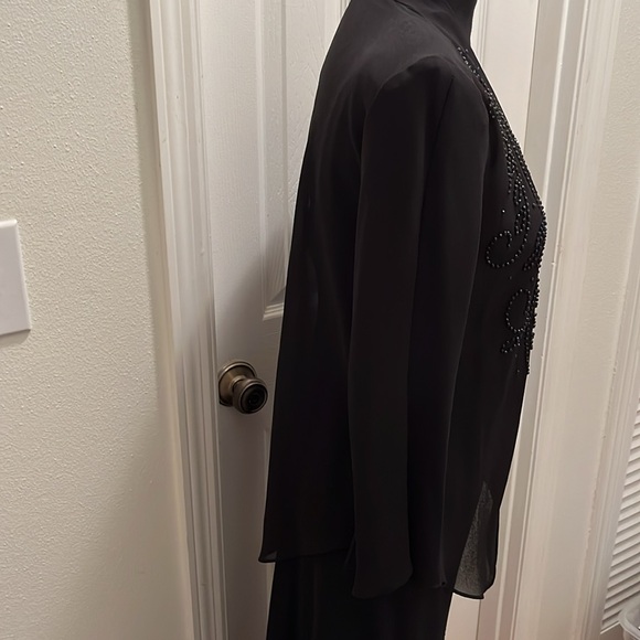 R&M Richards petite evening gown and jacket - Picture 5 of 15